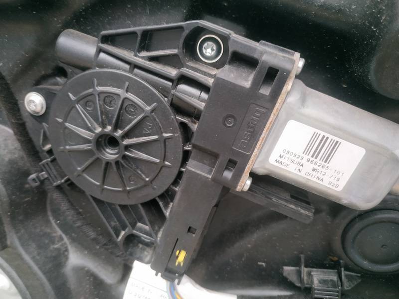 966265101 Volvo XC 60 2010 Window Motor - REAR LEFT