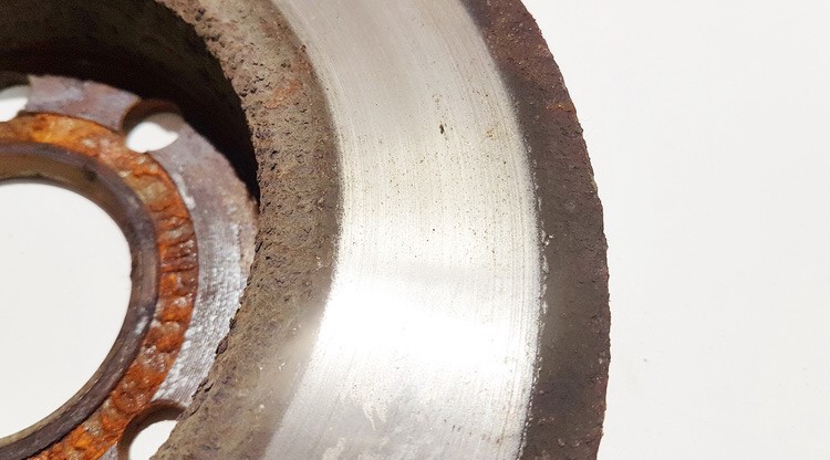 NEVENTILIUOJAMAS Opel Corsa 1998 Brake Disc - FRONT - Thumbnail 3