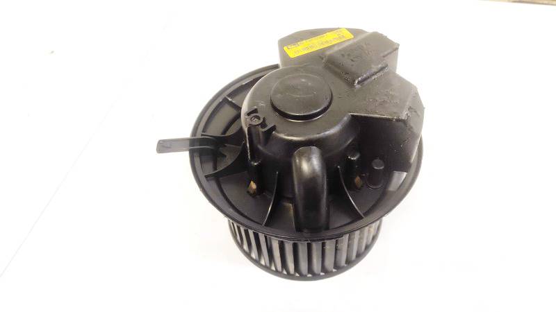 1K1820015 Volkswagen Touran 2004 Heater blower assy
