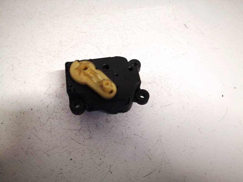 09180204 Opel Vectra 2003 Heater Vent Flap Control Actuator Motor - Thumbnail 3
