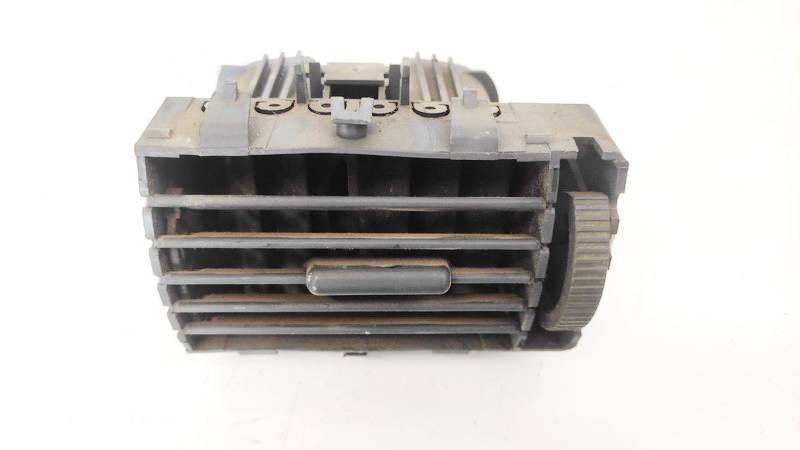 1U1819702 Skoda Octavia 2004 Salono oro groteles