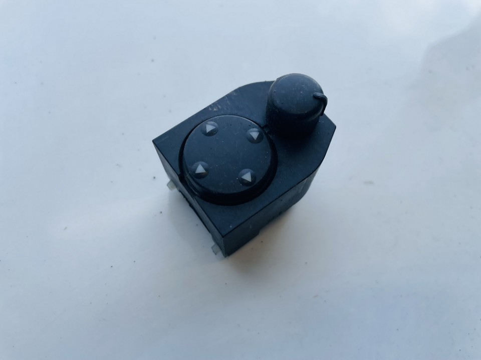 8D0959565 Audi A3 1996 Wing mirror control switch (Exterior Mirror Switch)