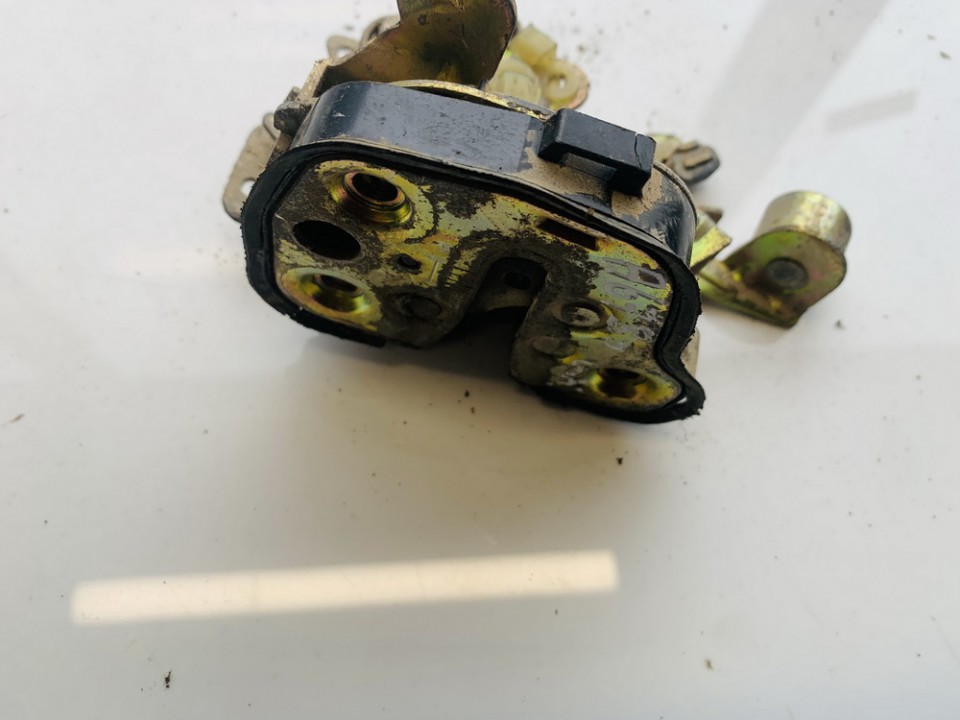 Opel Corsa 1999 Durvju slēdzene - AIZMUGURE PA KREISI - Thumbnail 3