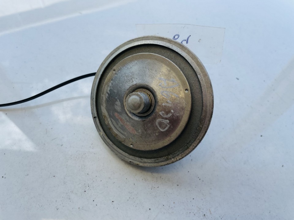 A722367 Volkswagen Passat 2003 KLAXON - AVERTISSEUR OCCASION