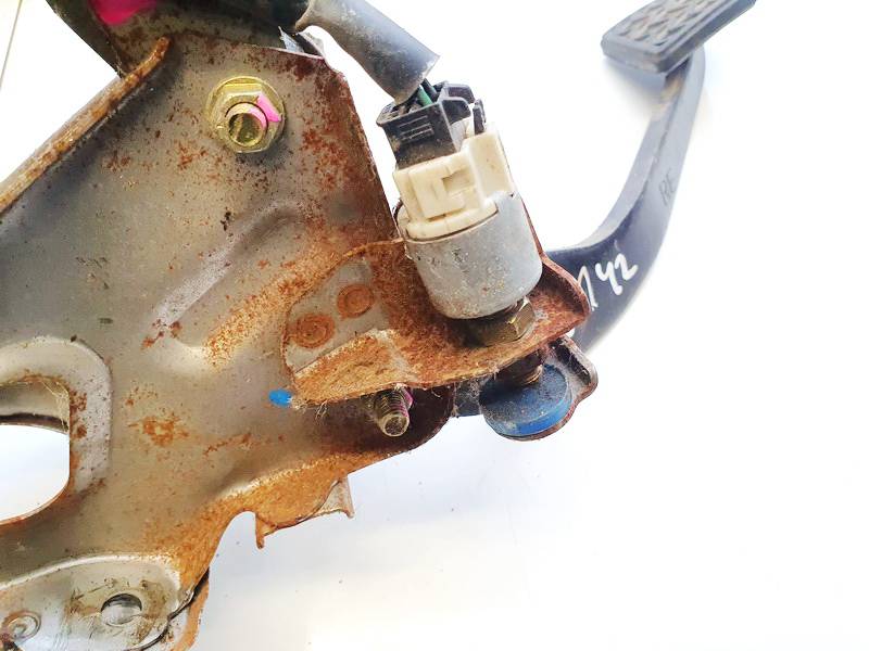 Toyota Previa 2002 Bremžu lukturu sensors