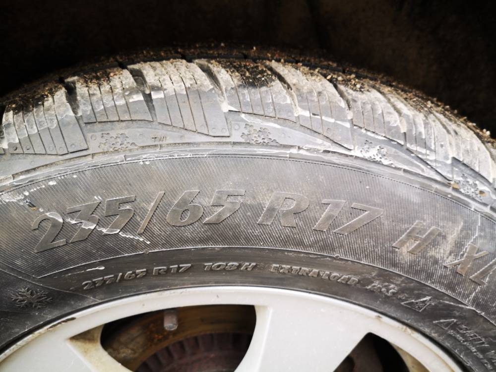 5X108 Volvo XC 60 2010 Räder-Kit R17 - Thumbnail 5