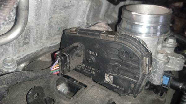 F01R00Y121 MG HS 2022 Droseline sklende - Thumbnail 2