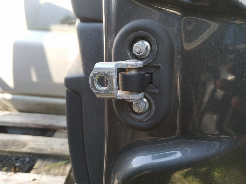 Fiat Bravo 2008 кронштейны двери - задний левый - Thumbnail 3