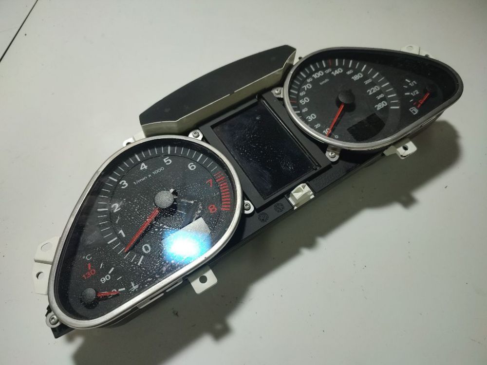 4F0920900M Audi A6 2005 Speedometers - Cockpit - Speedo Clocks Instrument