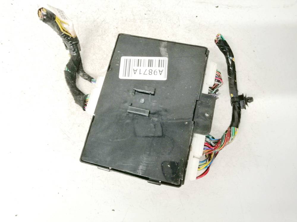 CD3467560C Mazda 5 2006 Komforto blokas