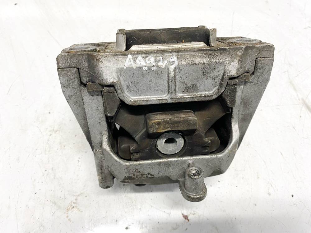 1K0199252CN Volkswagen Golf 2011 Engine Mounting and Transmission Mount (Engine support)