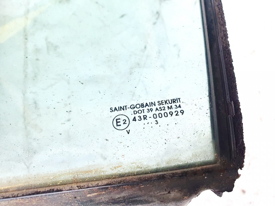 Citroen C8 2003 Ceturtā loga stikls (vai) sānu mazais stikls - PRIEKŠA PA KREISI - Thumbnail 3
