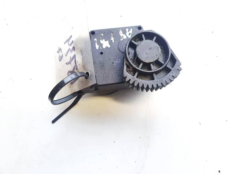 4N5H19E616AD Volvo V50 2008 Heater Vent Flap Control Actuator Motor - Thumbnail 3