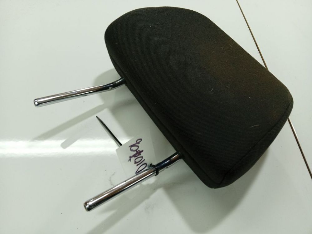 Opel Astra 2005 Istuimen pääntuki