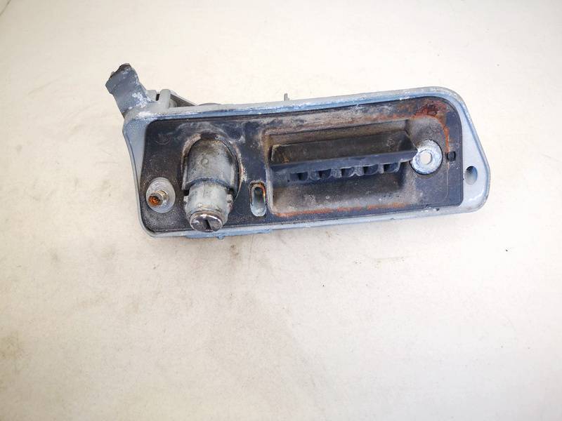 2K0827565H Volkswagen Caddy 2007 Tailgate Boot Opening Switch and Handle - REAR