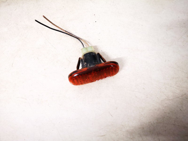 Renault Laguna 1998 Clear Side Repeaters - FRONT RIGHT - Thumbnail 3