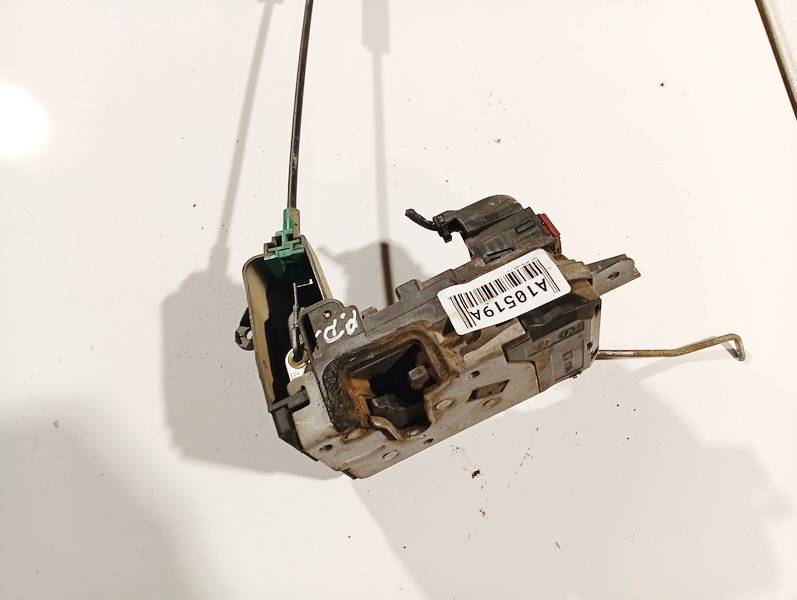 13210749 Opel Astra 2006 Door Lock Mechanism - FRONT RIGHT
