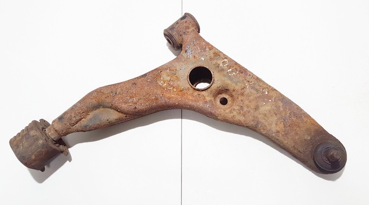 Mitsubishi Colt 1999 Alatukivarsi - EDESSÄ OIKEALLA