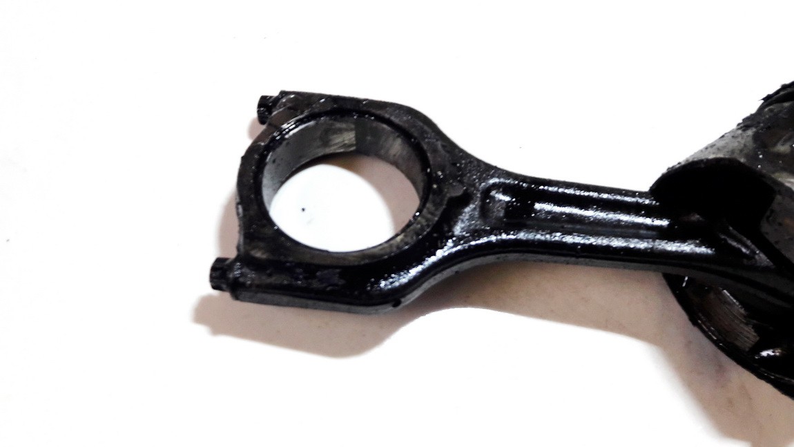 Ford Fiesta 2004 Piston and Conrod (Connecting rod) - Thumbnail 3