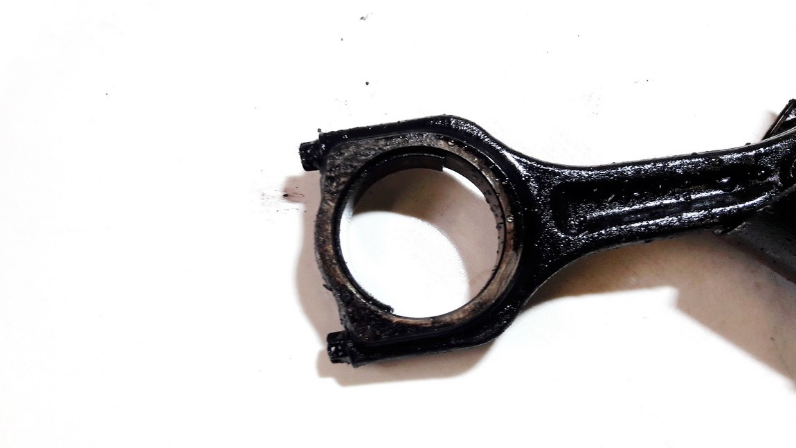 Ford Fiesta 2004 Piston and Conrod (Connecting rod) - Thumbnail 3