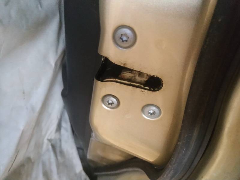 Nissan Murano 2006 Door Lock Mechanism - REAR RIGHT