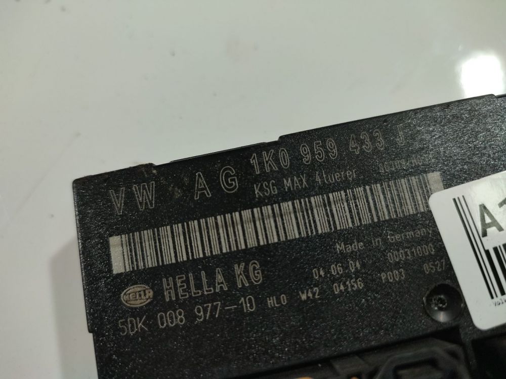 5DK00897710 Volkswagen Touran 2004 General Module Comfort Relay (Unit) - Thumbnail 4