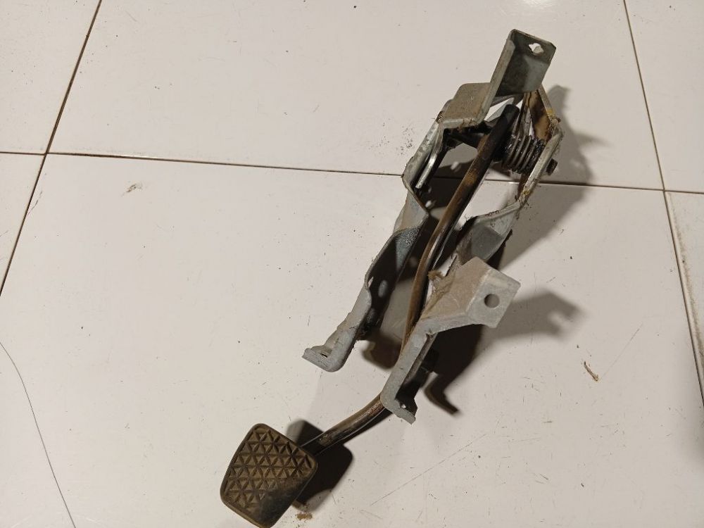 Opel Astra 1999 Pedal work, Brake pedal, Pedal bracket, Clutch pedal