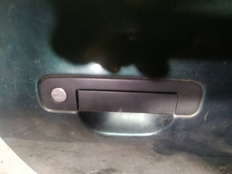 Audi A4 1995 Duru isorine rankenele P.D.