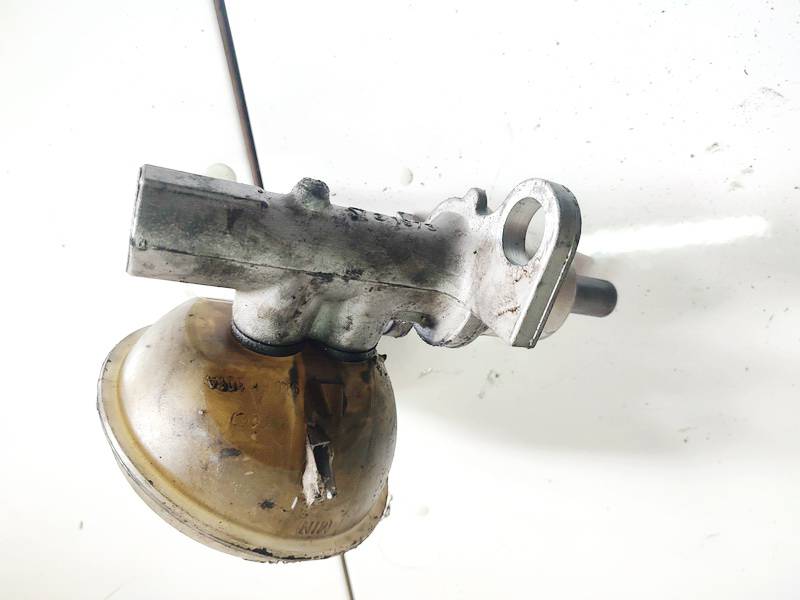 Audi 100 1993 Pääjarrusylinteri