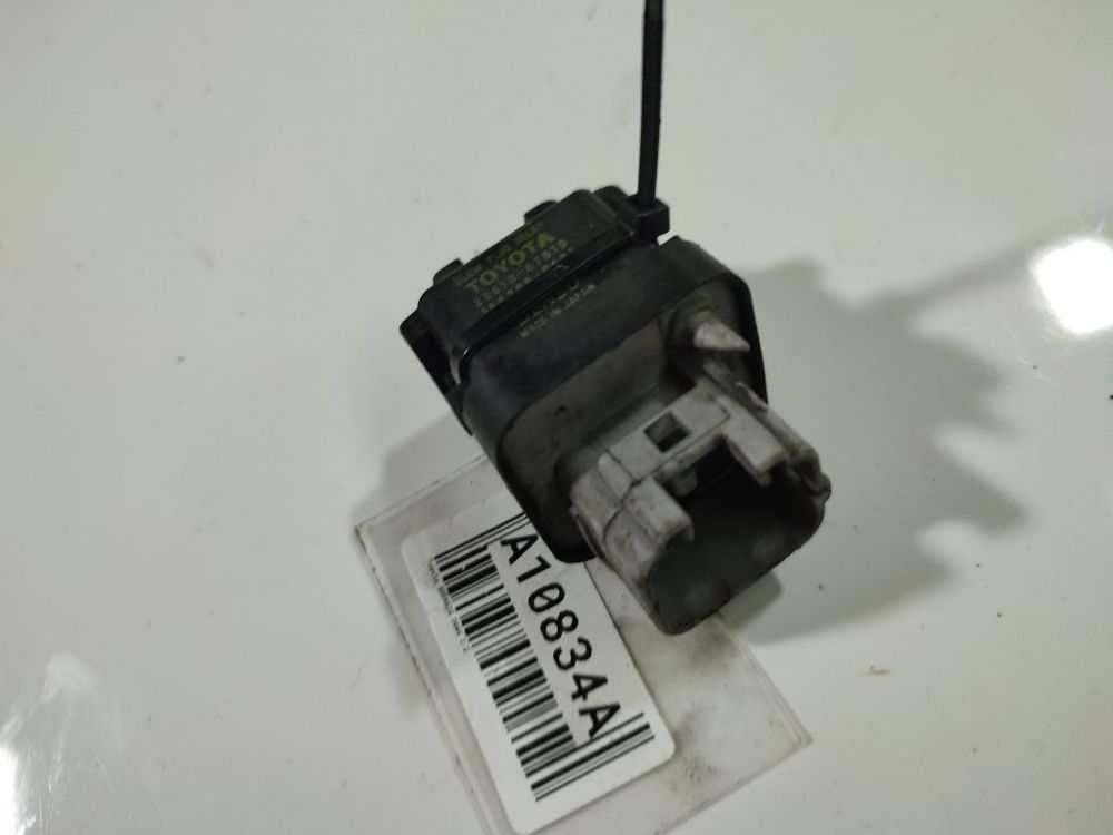 2867067010 Toyota Avensis 2006 Glow plug relay