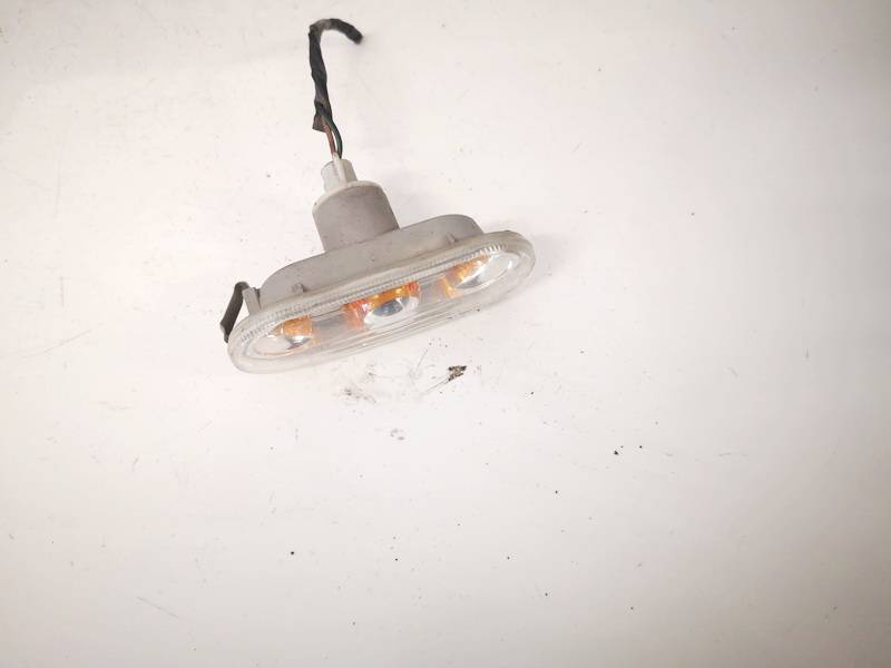 6L0949117A Seat Altea 2004 Clear Side Repeaters - FRONT RIGHT - Thumbnail 3