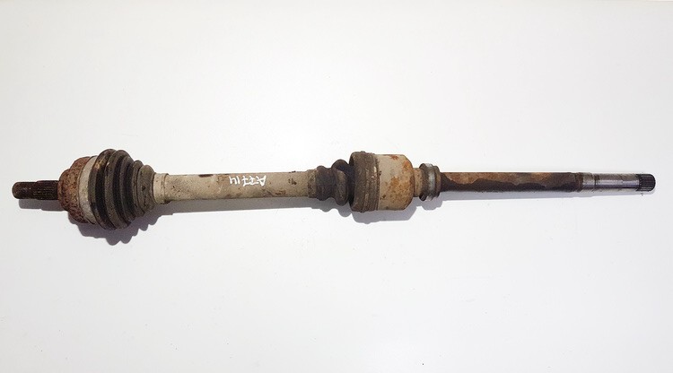 Peugeot 206 2001 Полуось передняя правая