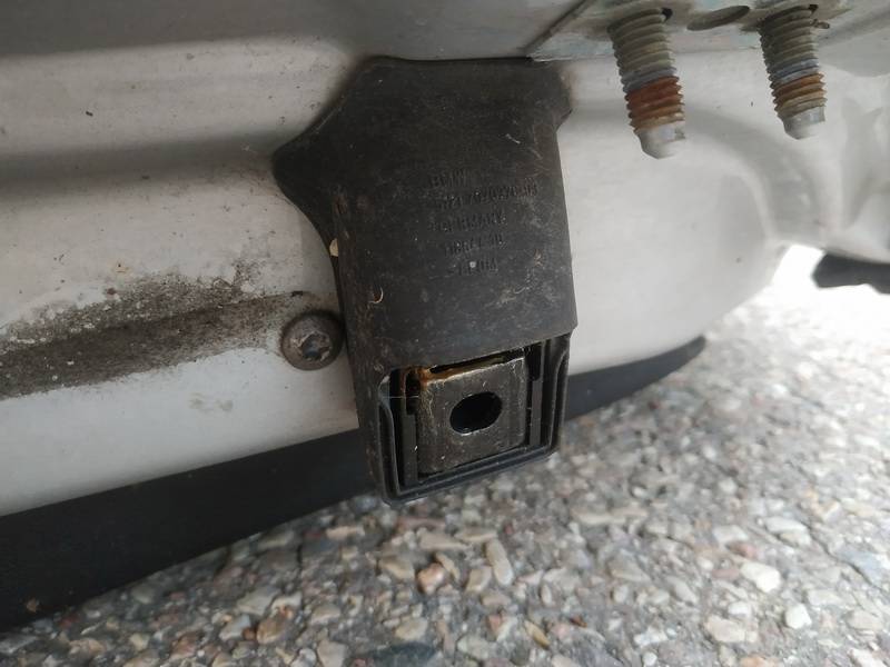 BMW 1-Series 2005 Door Check (Strap) - FRONT RIGHT