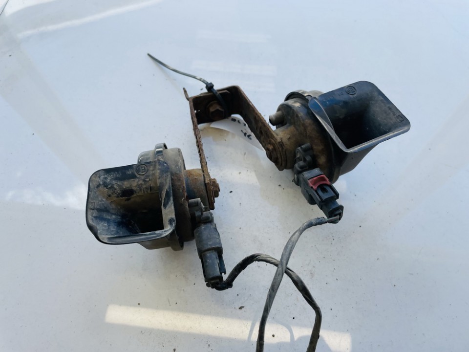 E901157 Chrysler Voyager 1999 Horn Siren - Thumbnail 3