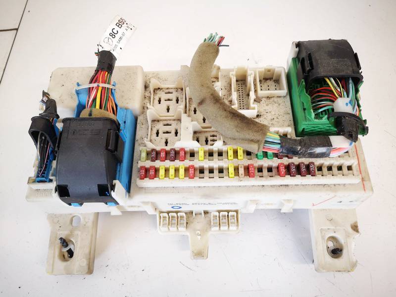 BS4H66730E Mazda 3 2008 Komforto blokas