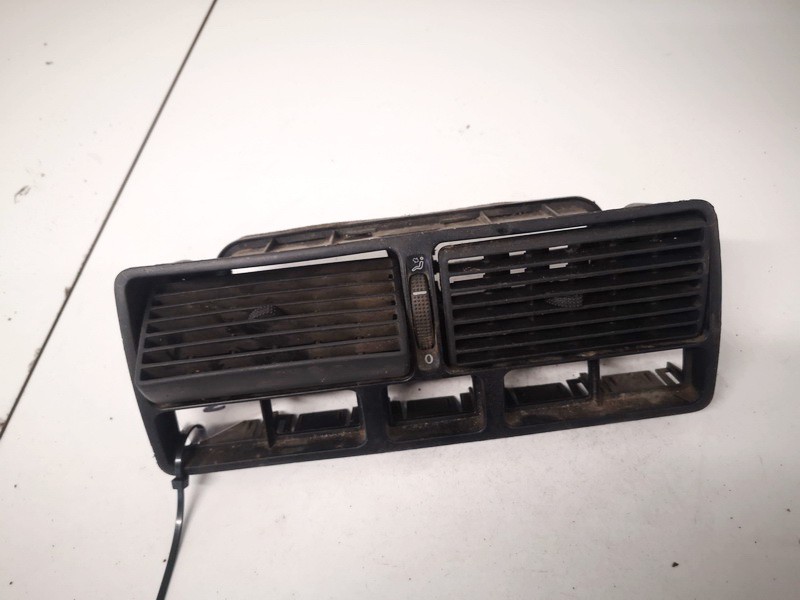 1J0819728C Volkswagen Golf 2000 Dash Vent (Air Vent Grille)