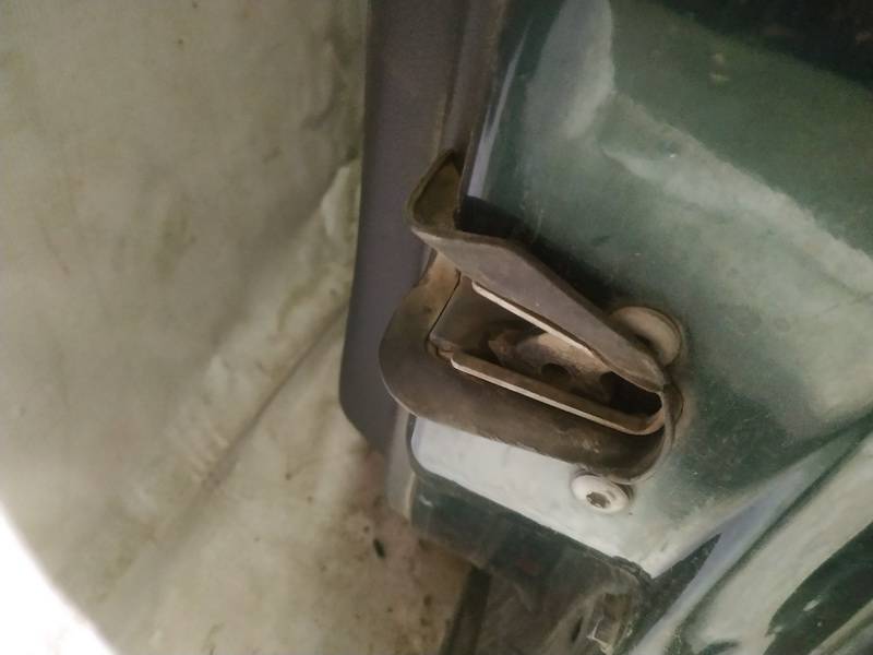 Audi A4 1995 Duru spyna P.D.