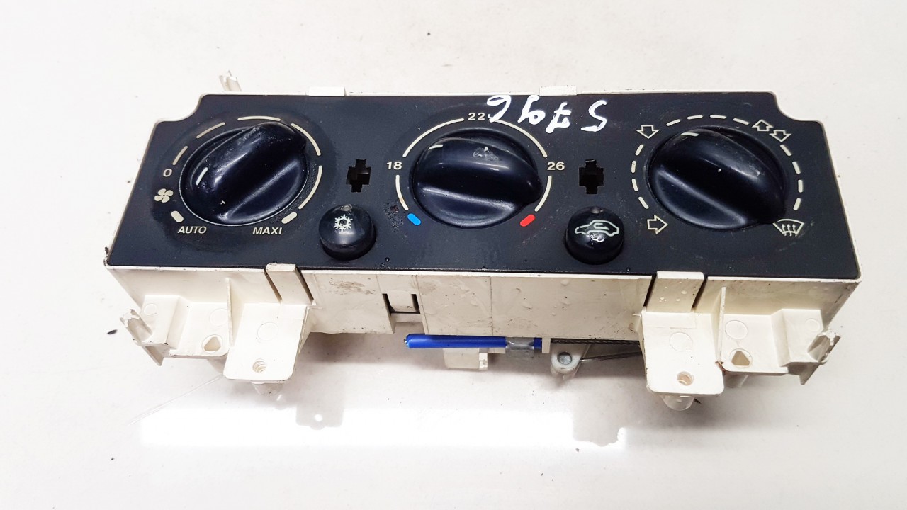 654524A Citroen Xsara 1998 Peciuko valdymas