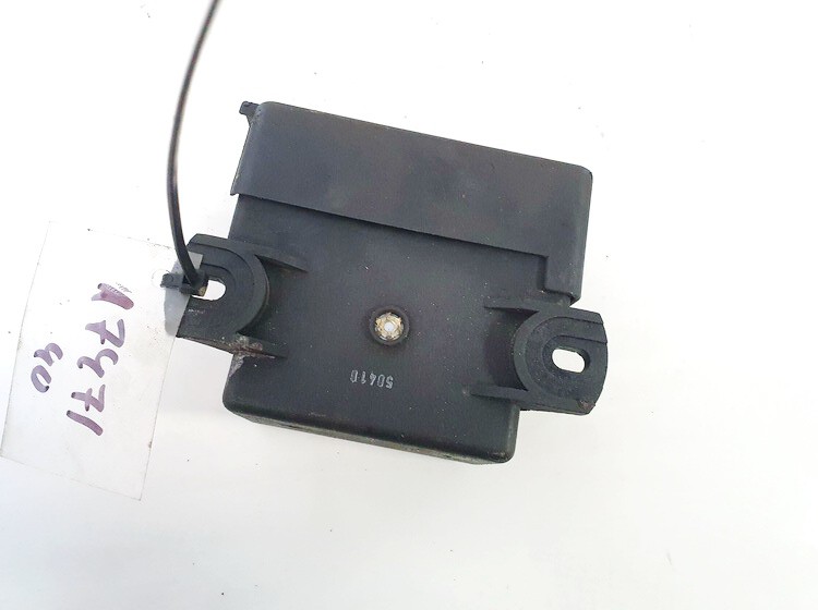 6625453032 used Glow plug relay SsangYong Musso 1995 2.9L EIS01473781 Used Auto Parts Shop