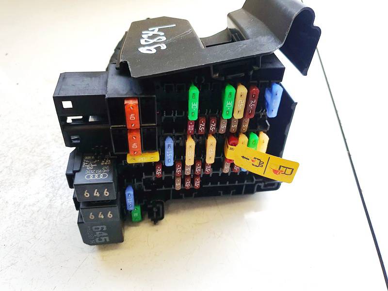 5WA937615 Cupra Born 2022 Fuse box - Thumbnail 3