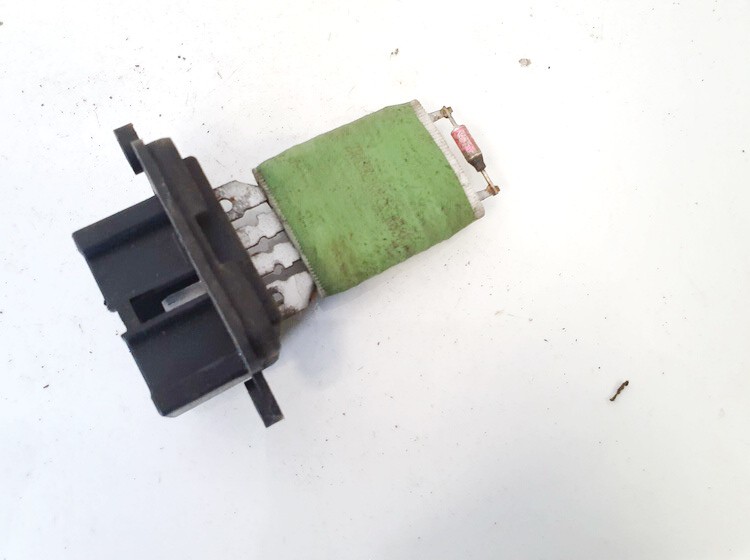 Motor Blower Fan Resistor Regulator Blower Motor Resistor Kit Wiring | INDIA