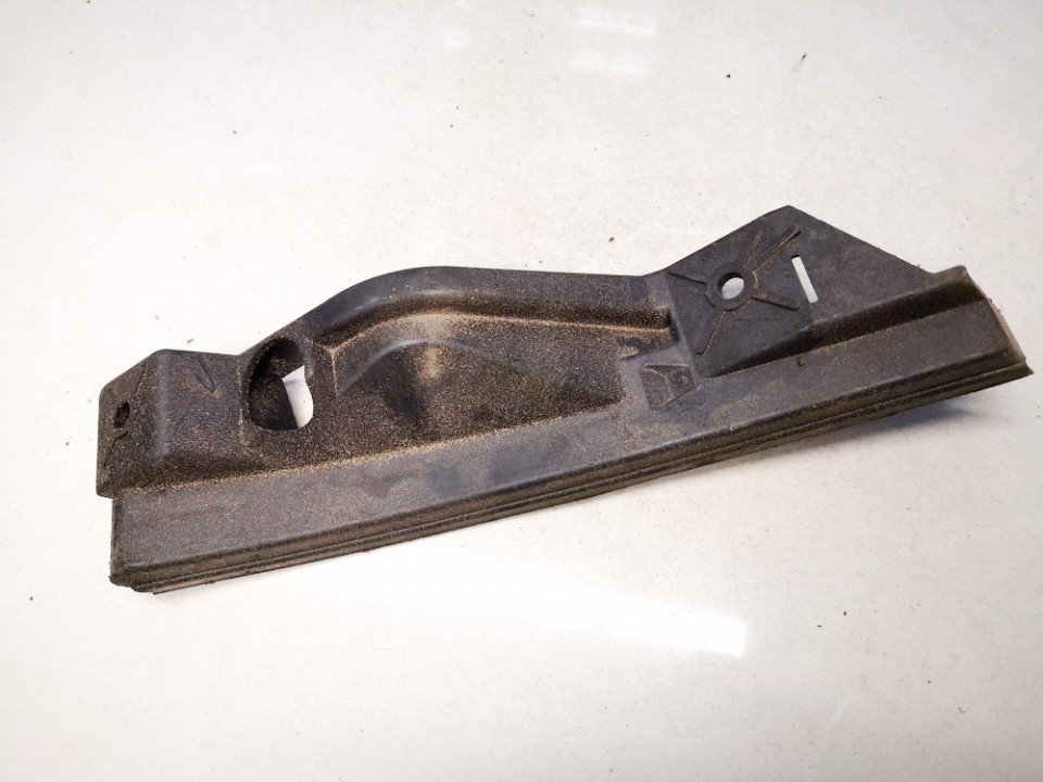 1T0807890A Volkswagen Touran 2003 Puskurin kiinnike - EDESSÄ OIKEALLA - Thumbnail 2