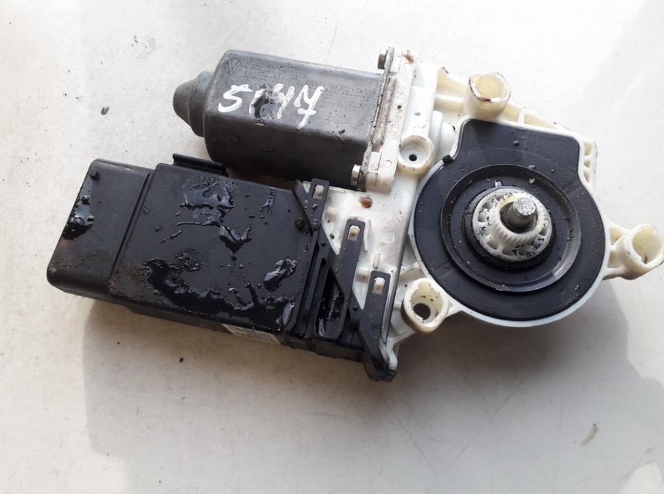 1J1959802D Volkswagen Golf 2000 Window Motor - FRONT RIGHT - Thumbnail 2