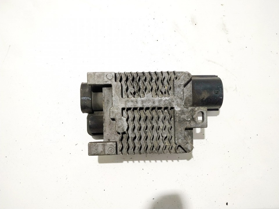 940002904 used Blower Fan Regulator (Fan Control Switch Relay Module