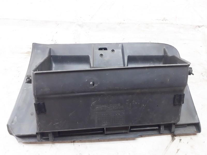 845112D000 Hyundai Elantra 2002 Mantu glabāšanas nodalījums - Thumbnail 2