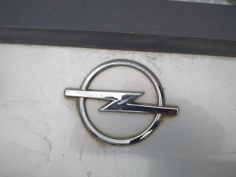 Opel Zafira 1999 Emblem - REAR