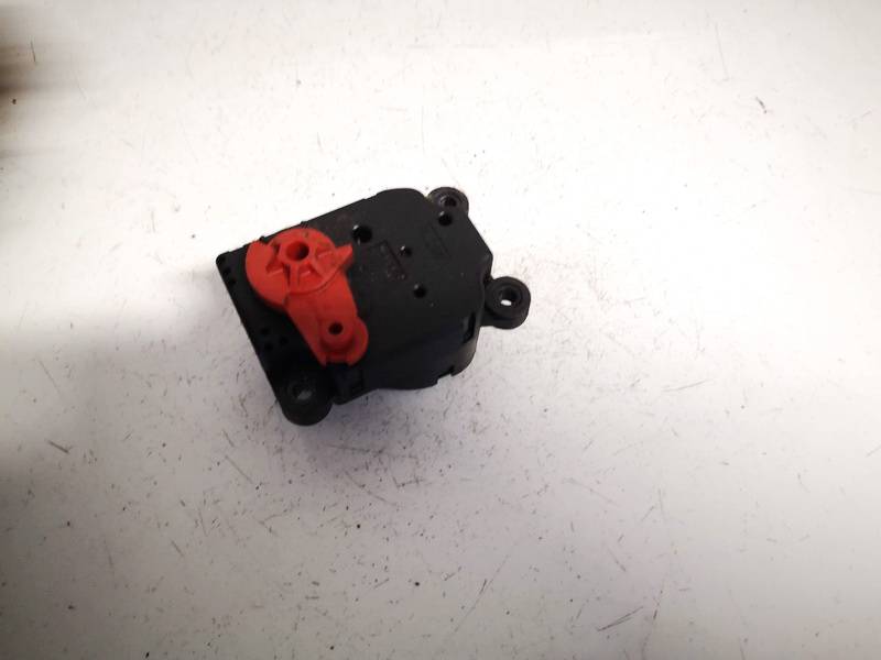 09180203 Opel Vectra 2003 Lämmittimen läppämotor - Thumbnail 3