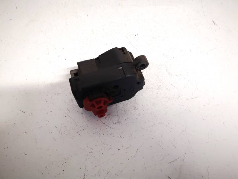 09180203 Opel Vectra 2003 Lämmittimen läppämotor - Thumbnail 2