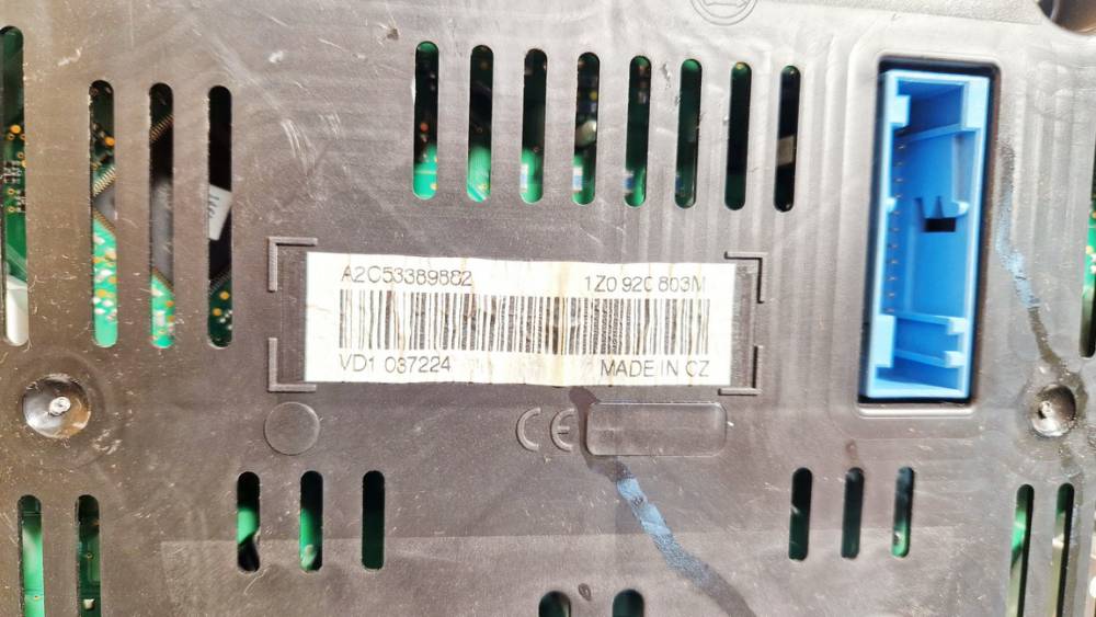 1Z0920803M Skoda Octavia 2011 Spidometras - prietaisu skydelis - Thumbnail 3