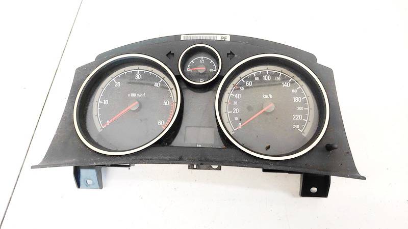 13216684 Opel Zafira 2006 Speedometers - Cockpit - Speedo Clocks Instrument